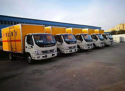 青海爆破器材运输车